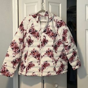 I’m selling because it does not fit me anymore and someone else needs to wear it